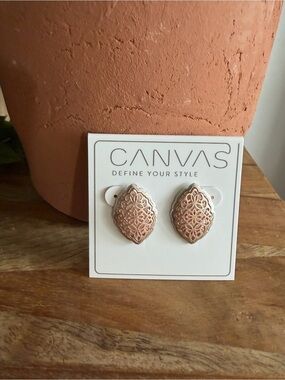 Canvas Rose Gold & Silver Filigree Statement Stud Earrings NWT